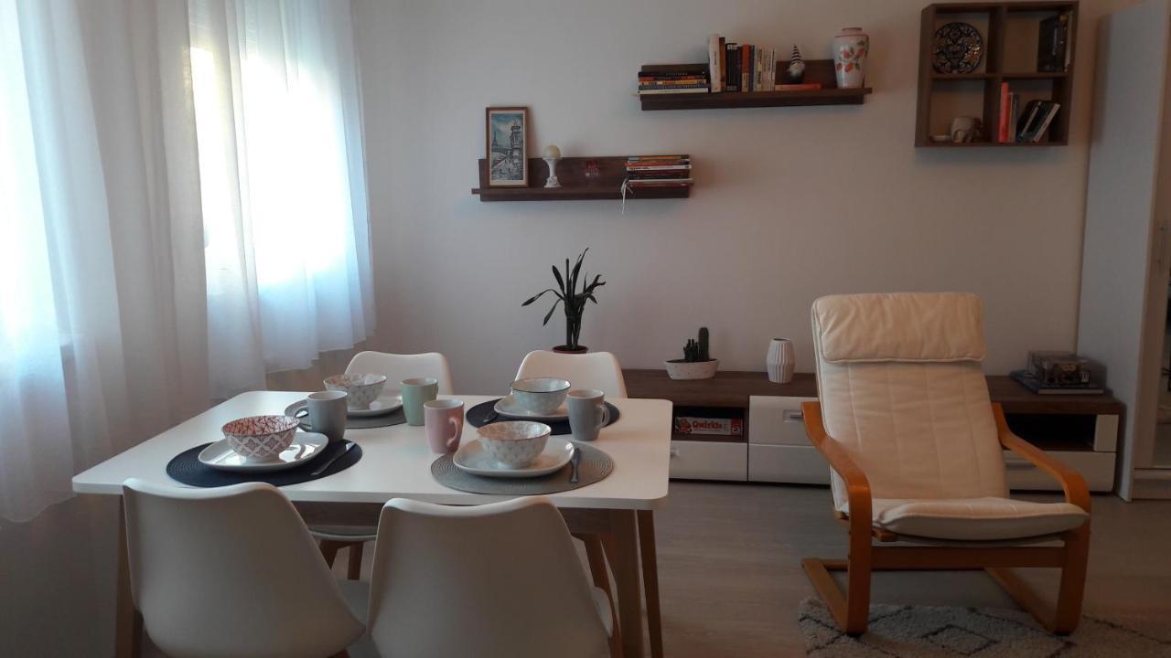 Liliom Apartment With Free Parking Space บูดาเปสต์ ภายนอก รูปภาพ